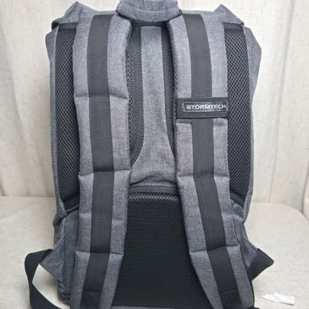 Stormtech Gray Backpack Rucksack Buckle/Drawstring/Zip Adjustable Strap Lined - Picture 4 of 6